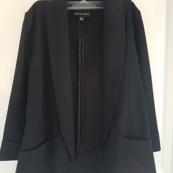 Harlowe & Graham Jackets & Blazers - Womens Black Blazer.  LIKE NEW!